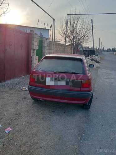 Opel Astra 1995, 255,000 km - 1.6 l - Ağcabədi