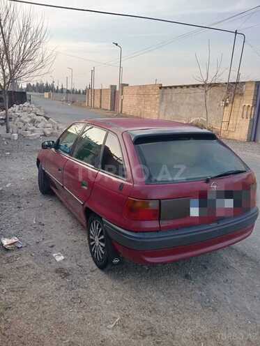 Opel Astra 1995, 255,000 km - 1.6 l - Ağcabədi