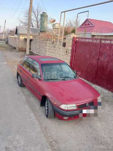 Opel Astra 1995, 255,000 km - 1.6 l - Ağcabədi