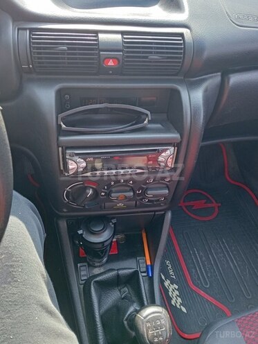 Opel Astra 1995, 255,000 km - 1.6 l - Ağcabədi