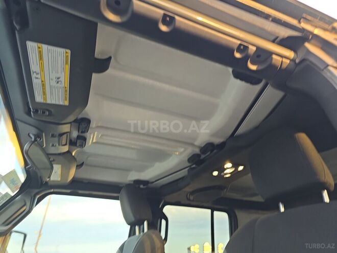 Jeep Wrangler-8