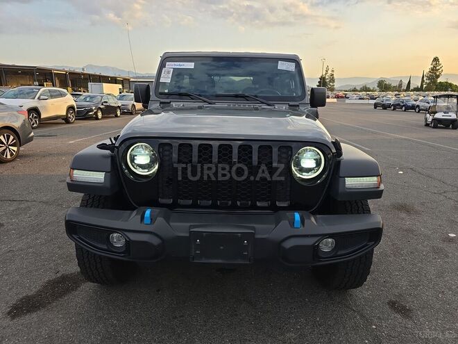 Jeep Wrangler-1