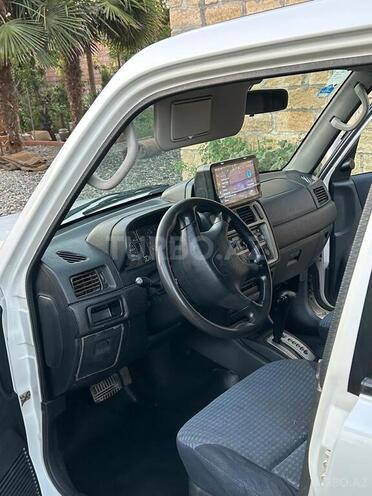 Mitsubishi Pajero io 2000, 100,000 km - 1.8 l - Bakı