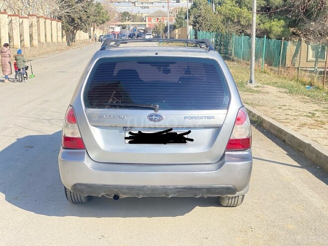 Subaru Forester 2006, 299,999 km - 2.5 l - Bakı