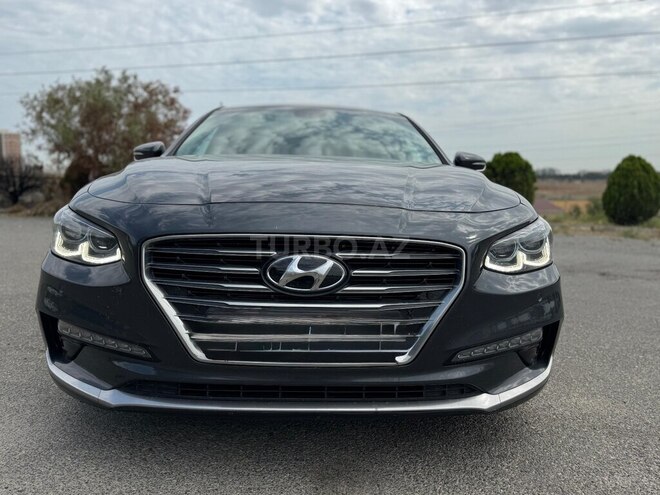 Hyundai Grandeur-3