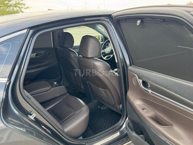 Hyundai Grandeur-8