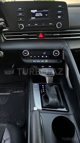 Hyundai Elantra 2022, 38,802 km - 1.6 л - Bakı