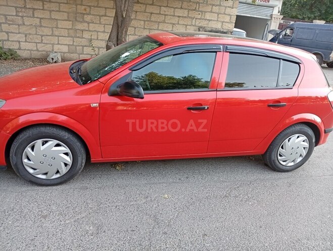 Opel Astra 2006, 130,278 km - 1.6 l - Mingəçevir