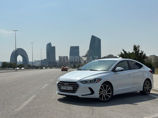 Hyundai Elantra 2016, 190,000 km - 2.0 l - Bakı