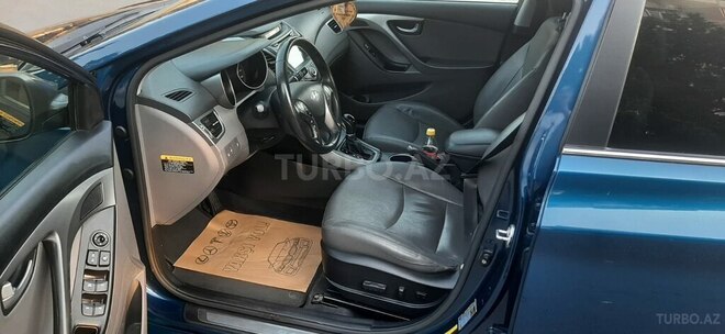 Hyundai Elantra 2014, 118,000 km - 1.8 l - Bakı