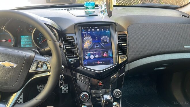 Chevrolet Cruze-9
