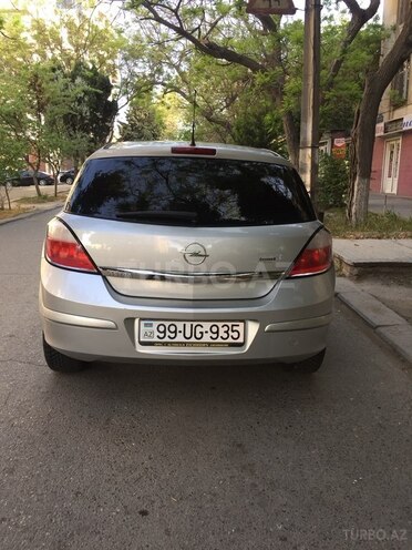 Opel Astra 2005, 211,000 km - 1.4 l - Bakı
