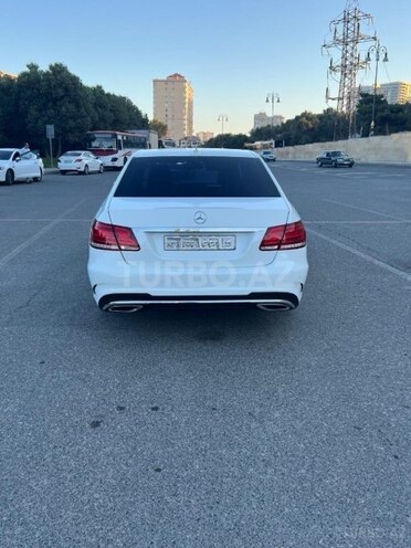 Mercedes E 200 2014, 220,000 km - 2.0 l - Bakı