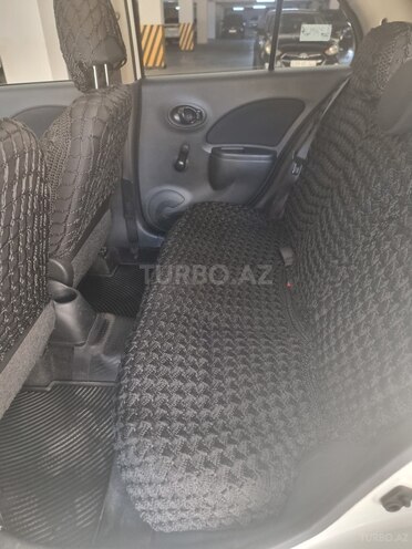 Nissan Micra-11
