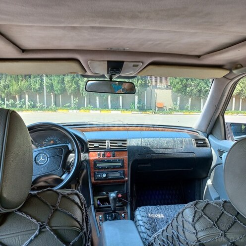 Mercedes C 200 1999, 384,000 km - 2.0 л - Gəncə