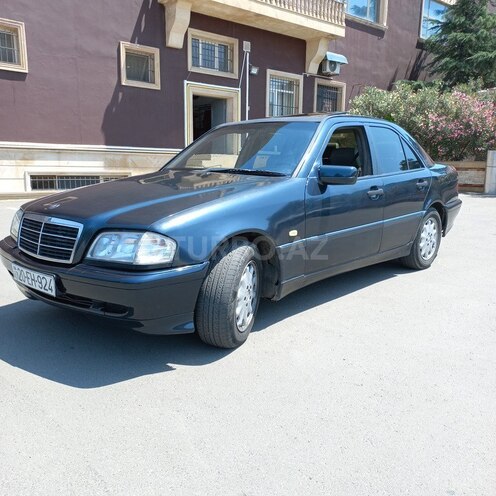 Mercedes C 200 1999, 384,000 km - 2.0 л - Gəncə