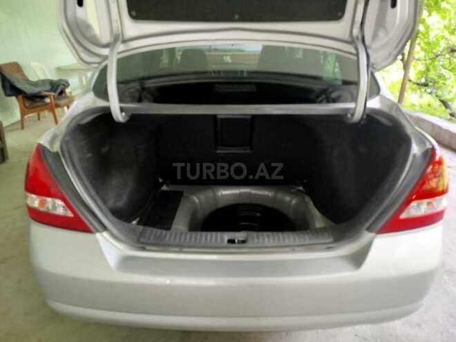 Nissan Tiida 2012, 63,800 km - 1.5 l - Ucar