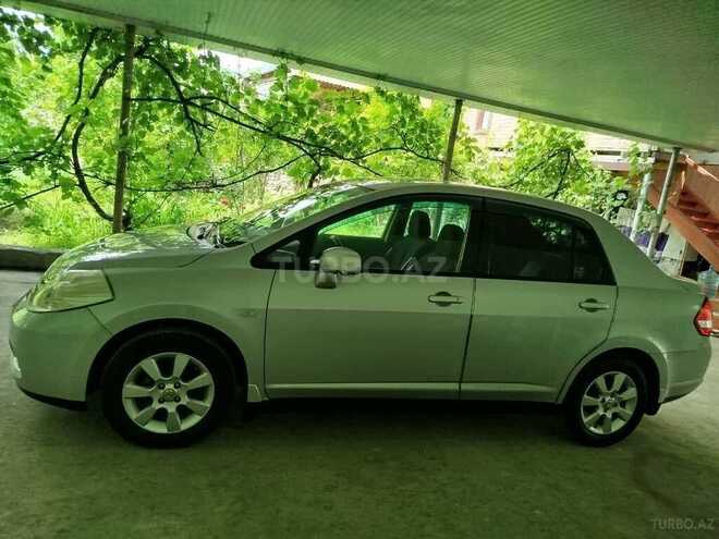 Nissan Tiida 2012, 63,800 km - 1.5 l - Ucar