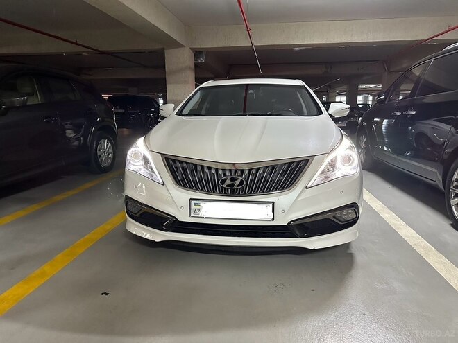 Hyundai Grandeur-1