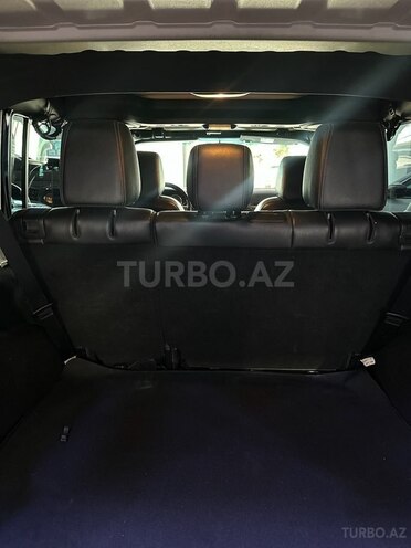 Jeep Wrangler-8