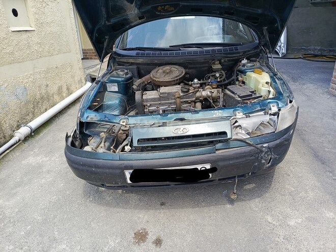 LADA (VAZ) 2111 2000, 294,000 km - 1.5 l - Şəki