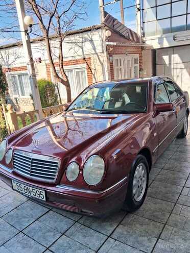 Mercedes E 200 1999, 161,000 km - 2.0 l - Bakı