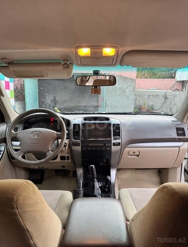 Toyota Land Cruiser Prado-3