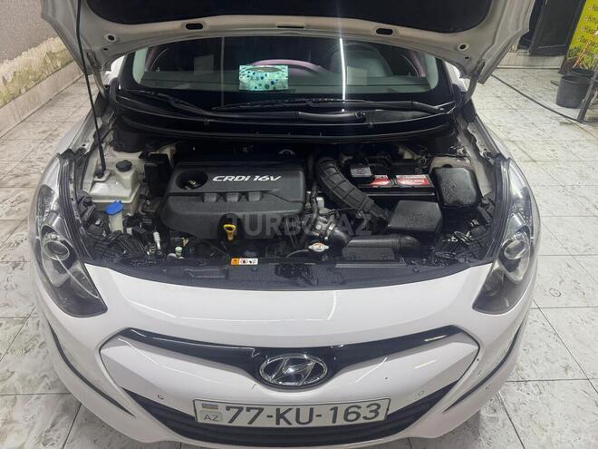 Hyundai i30 2012, 250,000 km - 1.6 l - Quba