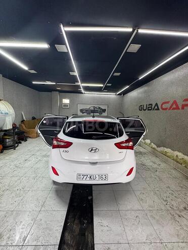 Hyundai i30 2012, 250,000 km - 1.6 l - Quba
