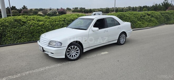 Mercedes C 240-3
