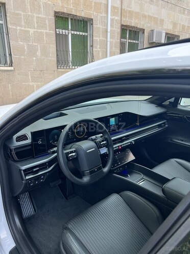 Hyundai Grandeur-8