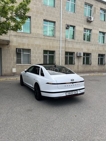 Hyundai Grandeur-5