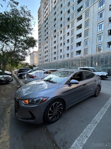 Hyundai Elantra 2017, 131,162 km - 2.0 l - Bakı