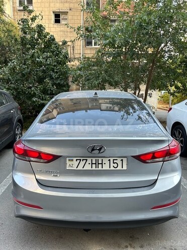 Hyundai Elantra 2017, 131,162 km - 2.0 l - Bakı