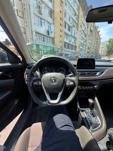 Changan  2020, 125,000 km - 1.6 l - Bakı