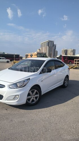Hyundai Accent 2012, 264,000 km - 1.4 л - Bakı