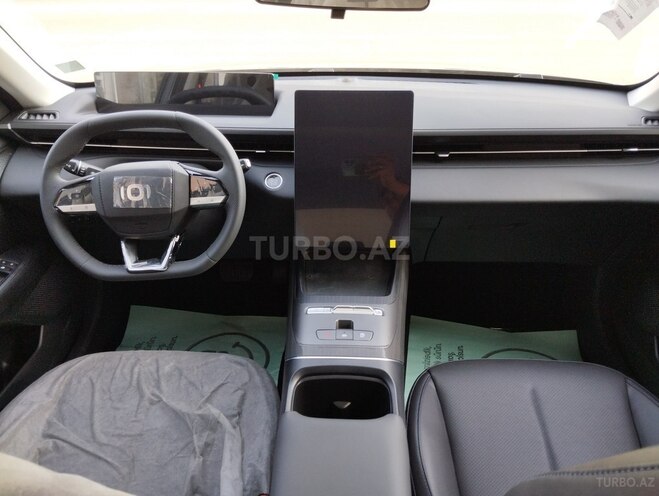 Changan Qiyuan A05 2025, 0 km - 1.5 l - Bakı
