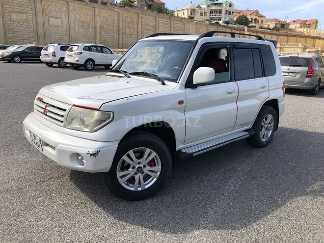 Mitsubishi Pajero io 1999, 400,000 km - 1.8 l - Bakı