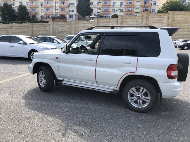 Mitsubishi Pajero io 1999, 400,000 km - 1.8 l - Bakı