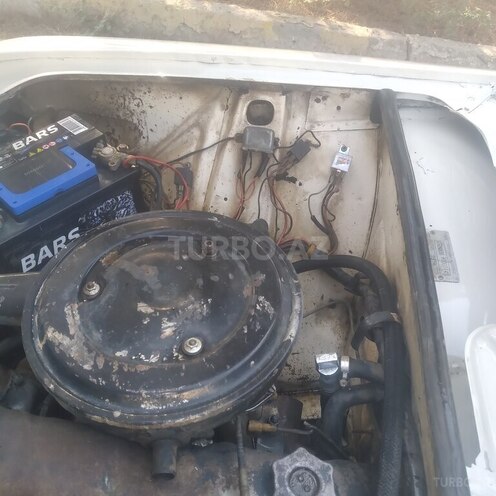 LADA (VAZ) 2106 1986, 24,400 km - 1.5 l - Salyan
