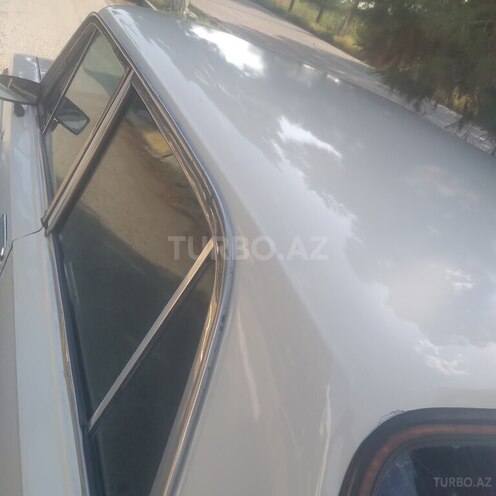 LADA (VAZ) 2106 1986, 24,400 km - 1.5 l - Salyan