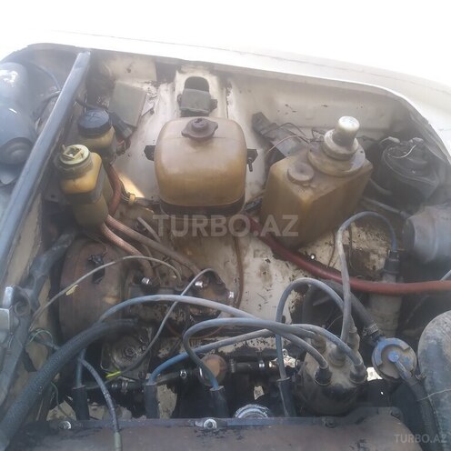 LADA (VAZ) 2106 1986, 24,400 km - 1.5 l - Salyan