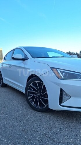 Hyundai Elantra 2019, 95,000 km - 2.0 l - Bakı