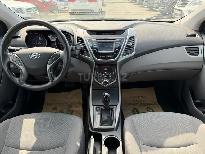 Hyundai Elantra 2015, 111,000 km - 1.8 l - Bakı