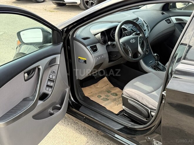 Hyundai Elantra 2015, 111,000 km - 1.8 l - Bakı