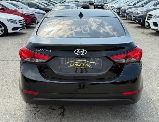 Hyundai Elantra 2015, 111,000 km - 1.8 l - Bakı