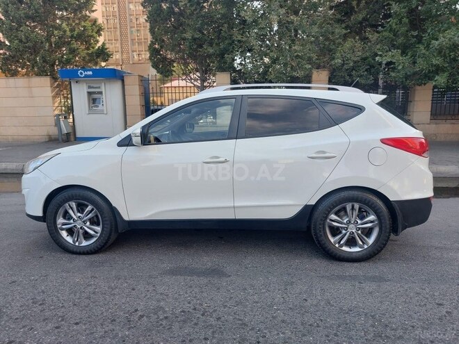 Hyundai ix35 2011, 290,000 km - 2.0 l - Bakı