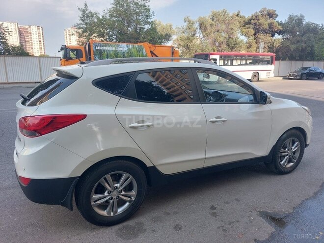 Hyundai ix35 2011, 290,000 km - 2.0 l - Bakı