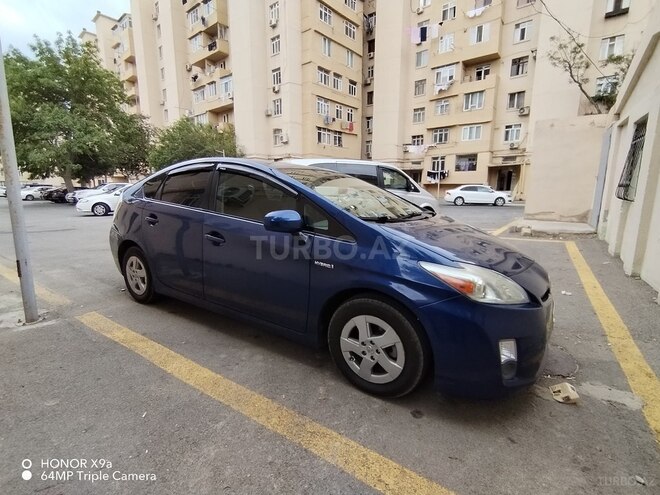 Toyota Prius 2009, 329,093 km - 1.8 л - Bakı