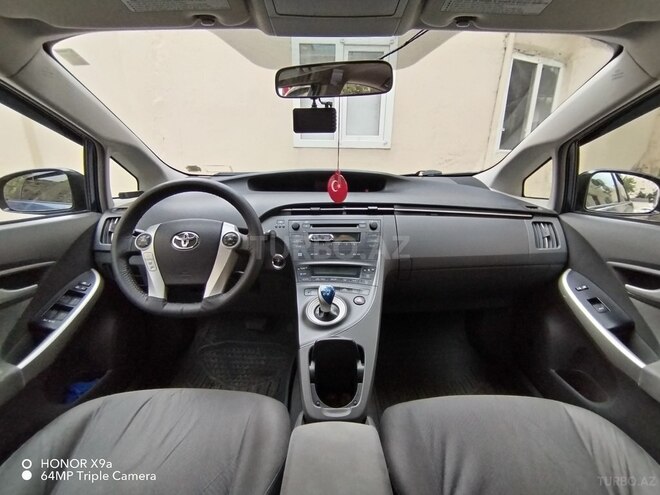 Toyota Prius 2009, 329,093 km - 1.8 л - Bakı